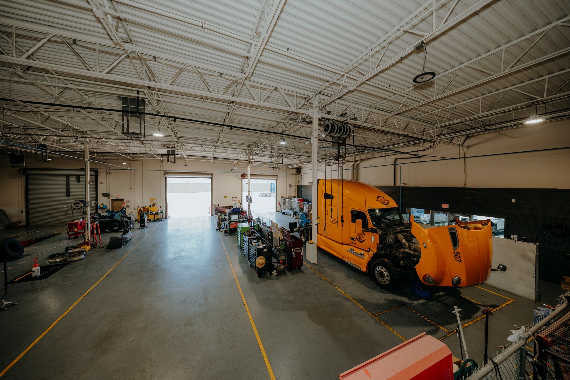 US Express Carriers maintenance and service bay